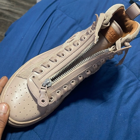 Bally Other - Men’s Bally sneakers size 8 great condition only worn once or twice